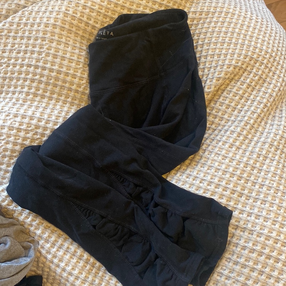 Athleta cropped leggings